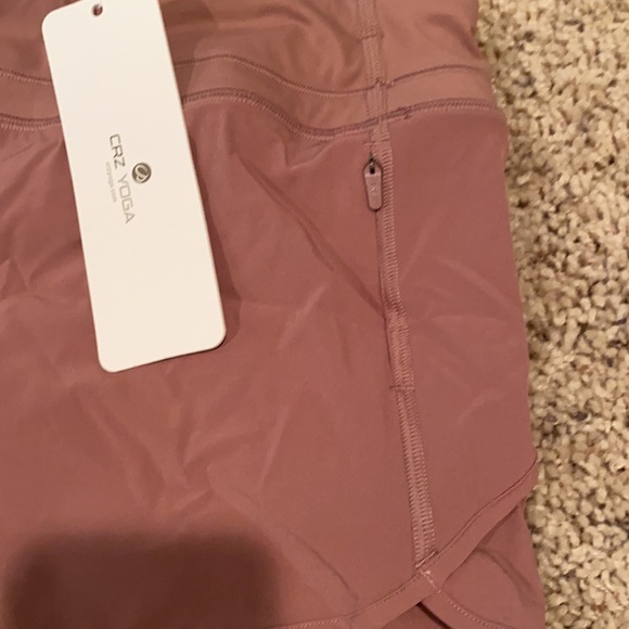 NWT short athletic shorts - Picture 2 of 7